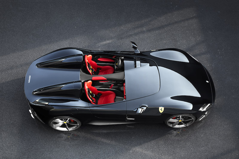 Ferrari Monza SP1 e SP2, solo per pochi Ferrari Monza SP1 e SP2, solo per pochi