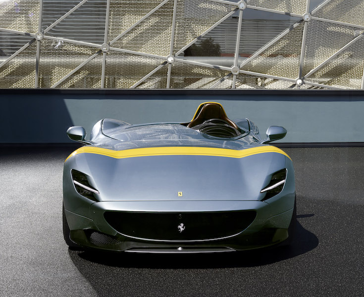 Ferrari Monza SP1 e SP2, solo per pochi Ferrari Monza SP1 e SP2, solo per pochi