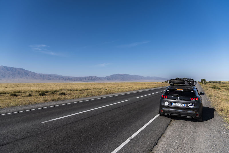 “Sulle orme della Via della Seta”, la Peugeot 3008 arriva a Samarcanda “Sulle orme della Via della Seta”, la Peugeot 3008 arriva a Samarcanda