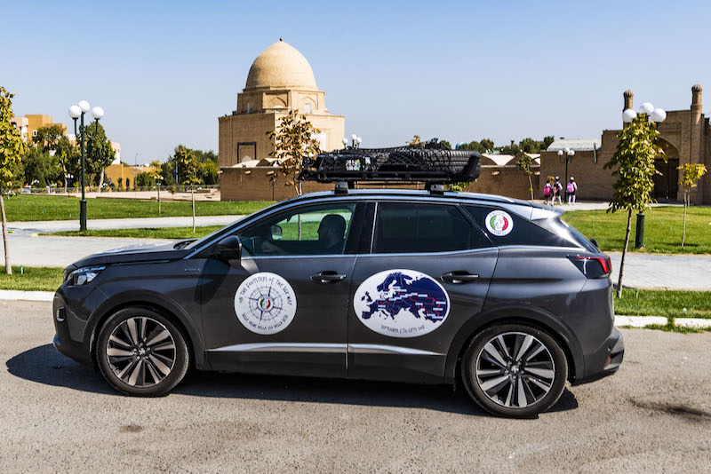 “Sulle orme della Via della Seta”, la Peugeot 3008 arriva a Samarcanda “Sulle orme della Via della Seta”, la Peugeot 3008 arriva a Samarcanda