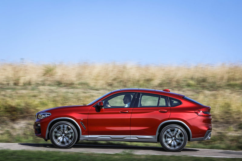 Nuova BMW X4, l’eleganza sportiva di un coupè Nuova BMW X4, l’eleganza sportiva di un coupè