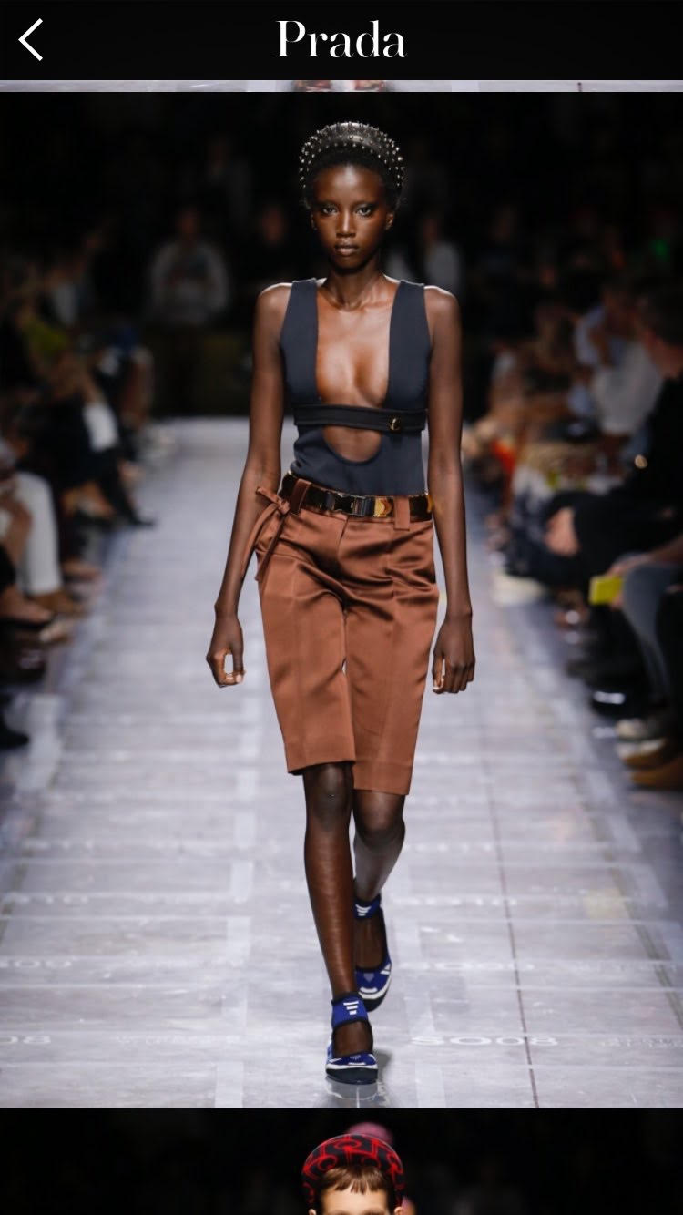 Mfw, Prada e Moschino al top. Oggi Plein e Versace Mfw, Prada e Moschino al top. Oggi Plein e Versace