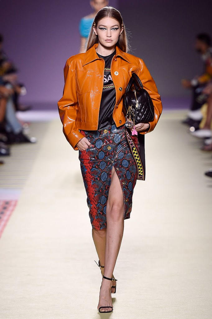 MFW, Etro e Versace nella storia: 22 le sfilate nel weekend. Foto