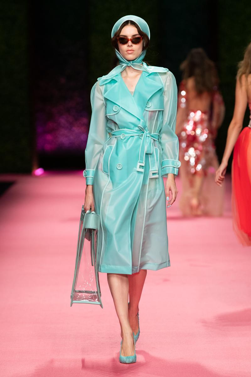 Elisabetta Franchi, collezione SS19: “Vesto il mio sogno” Elisabetta Franchi, collezione SS19: “Vesto il mio sogno”