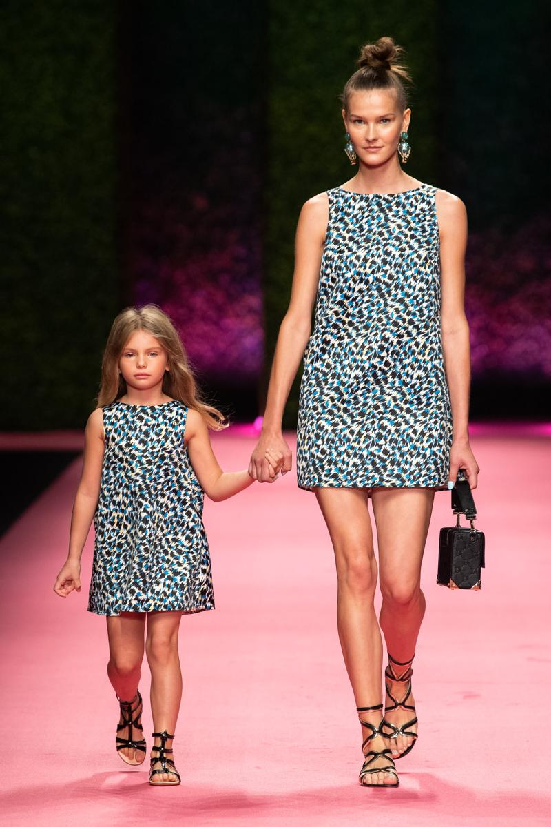Elisabetta Franchi, collezione SS19: “Vesto il mio sogno” Elisabetta Franchi, collezione SS19: “Vesto il mio sogno”