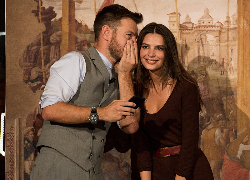 Alessandro Cattelan porta EPCC a teatro: Ratajkowski, Chiara Ferragni e… ECCO I SUPER-OSPITI Alessandro Cattelan porta EPCC a teatro: Ratajkowski, Chiara Ferragni e… ECCO I SUPER-OSPITI