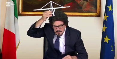 Crozza, Toninelli svela con “entusiasmo” il progetto per il ponte di Genova