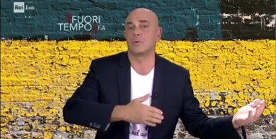 Crozza: “Serve un ponte in fretta e possibilmente che non crolli”