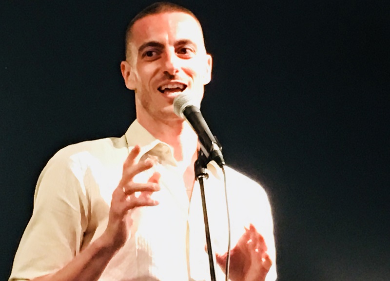 Storytelling da Après-coup Milano: “Ho lasciato cadere una foglia” Storytelling da Après-coup Milano: “Ho lasciato cadere una foglia”