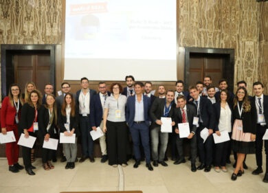 Intesa Sanpaolo, Make it Real a Napoli: i futuri consulenti finanziari al Sud