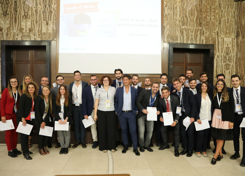 Intesa Sanpaolo, Make it Real a Napoli: i futuri consulenti finanziari al Sud Intesa Sanpaolo, Make it Real a Napoli: i futuri consulenti finanziari al Sud