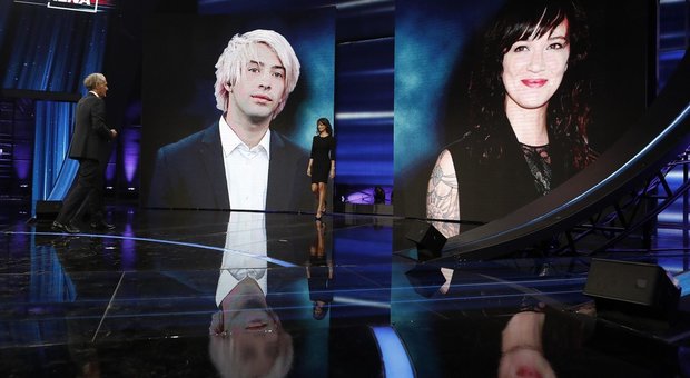Asia Argento, lacrime tv: “Mi hanno detto pedofila. Voglio tornare a X Factor” Asia Argento, lacrime tv: “Mi hanno detto pedofila. Voglio tornare a X Factor”