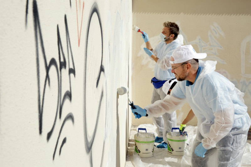 Galleria foto 'Samsung, i dipendenti volontari riqualificano la scuola Aldo Fabrizi di Roma' - foto 1