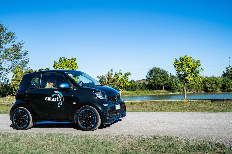 Alla scoperta della mobilità elettrica con Enel X e Smart EQ