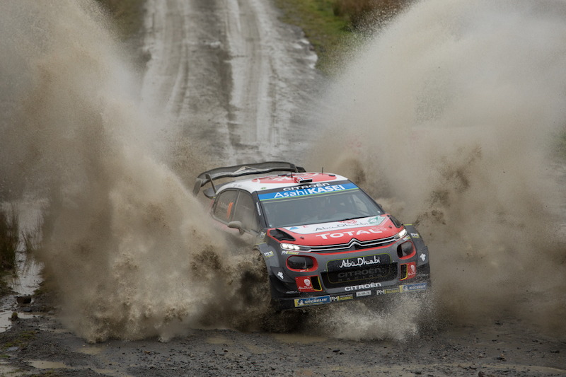 Rally Gran Bretagna, i piloti Citroen prendono il volo