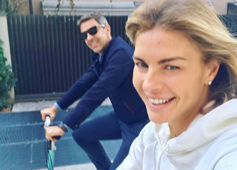 Martina Colombari sulle orme di Costacurta per il rilancio del calcio in rosa Martina Colombari sulle orme di Costacurta per il rilancio del calcio in rosa