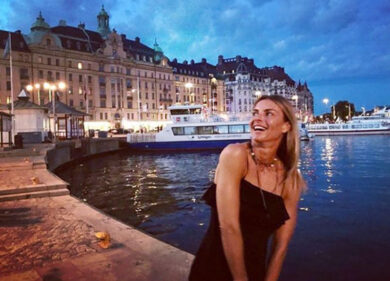 Martina Colombari sulle orme di Costacurta per il rilancio del calcio in rosa