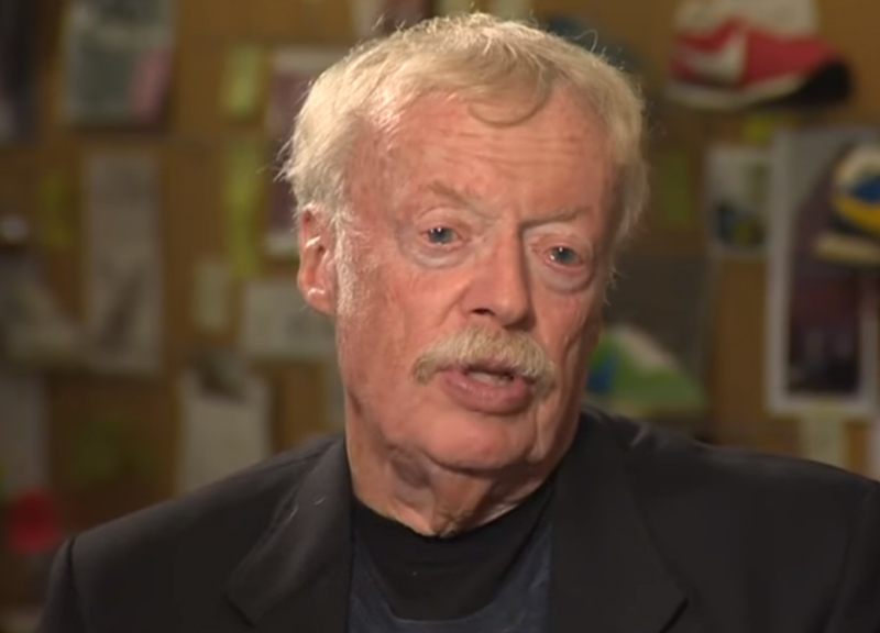 Nike, il fondatore Phil Knight dona un miliardo in beneficenza Nike, il fondatore Phil Knight dona un miliardo in beneficenza