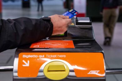 Atm: Giana, in metro 10 mila accessi contactless al giorno