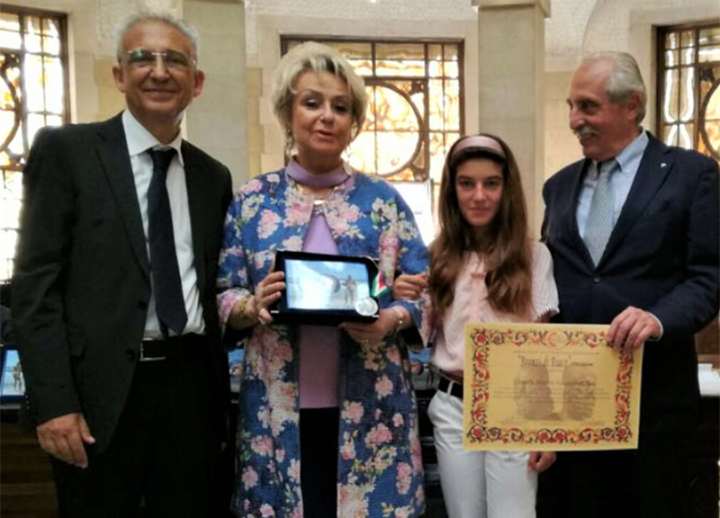Daniela Javarone riceve PREMIO INTERNAZIONALE BRONZI DI RIACE,