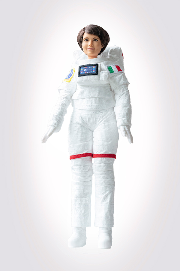 Barbie diventa astronauta: Mattel celebra la Cristoforetti… e le bimbe Barbie diventa astronauta: Mattel celebra la Cristoforetti… e le bimbe