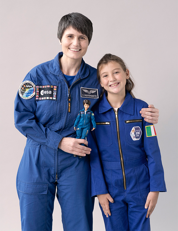 Barbie diventa astronauta: Mattel celebra la Cristoforetti… e le bimbe Barbie diventa astronauta: Mattel celebra la Cristoforetti… e le bimbe