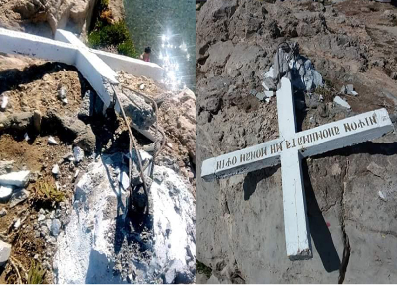 Galleria foto 'Per l’Ong croce cristiana offende i migranti. E’ simbolo razzista. Abbattuta' - foto 1