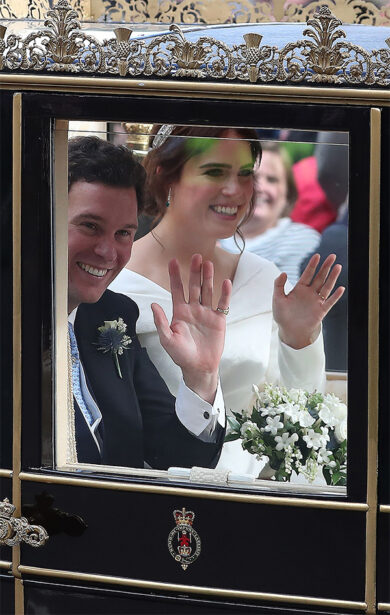 Royal Wedding: c’è un po’ made in Italy nell’abito di nozze di Eugenia. FOTO