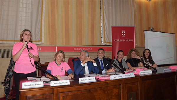 PittaRosso Pink Parade 2018: il 28 ottobre il Duomo si colora di rosa PittaRosso Pink Parade 2018: il 28 ottobre il Duomo si colora di rosa