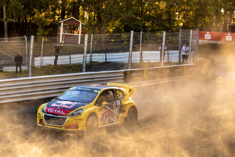 Campionato del Mondo di Rallycross,dura lotta per il Team Peugeot in Germania Campionato del Mondo di Rallycross,dura lotta per il Team Peugeot in Germania