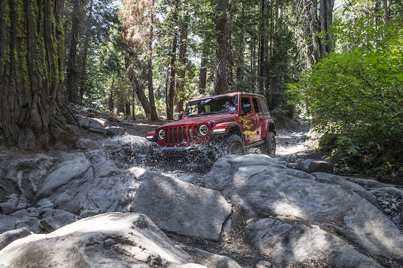 Nuova Jeep Wrangler Rubicon affronta il mitico Rubicon Trail Nuova Jeep Wrangler Rubicon affronta il mitico Rubicon Trail