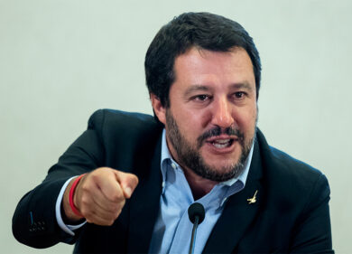 Migranti Francia, Salvini ad Affari: “Non finisce qui. Andremo fino in fondo”