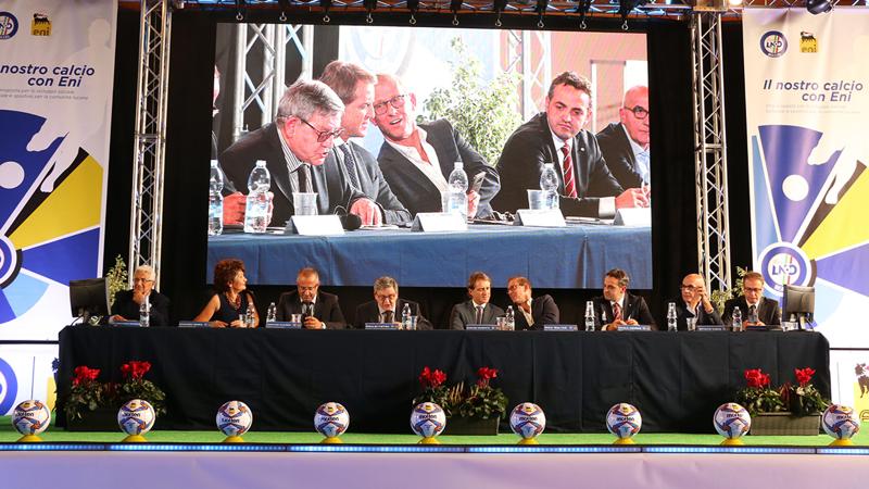 Eni, investire sul calcio giovanile per il bene di tutto il movimento Eni, investire sul calcio giovanile per il bene di tutto il movimento