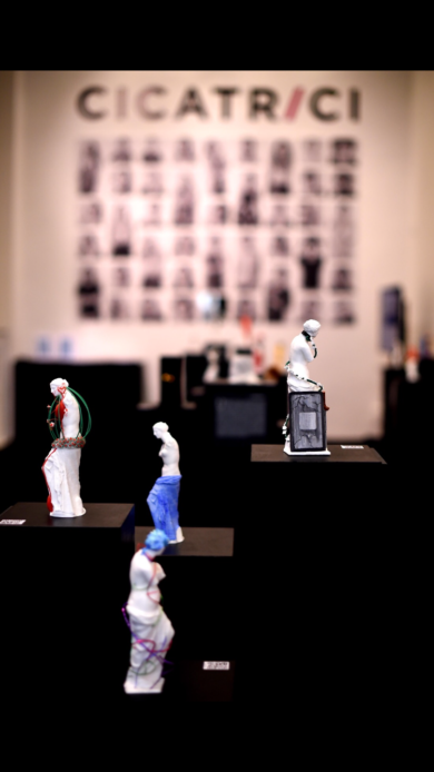 Cicatrici, inaugurata la mostra in Triennale. Le foto