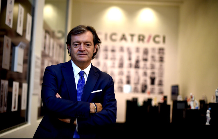 Cicatrici, inaugurata la mostra in Triennale. Le foto