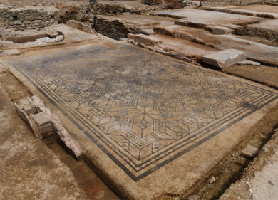 All’antica città romana di Vienne sul Rodano il premio Khaled al-Asaad.