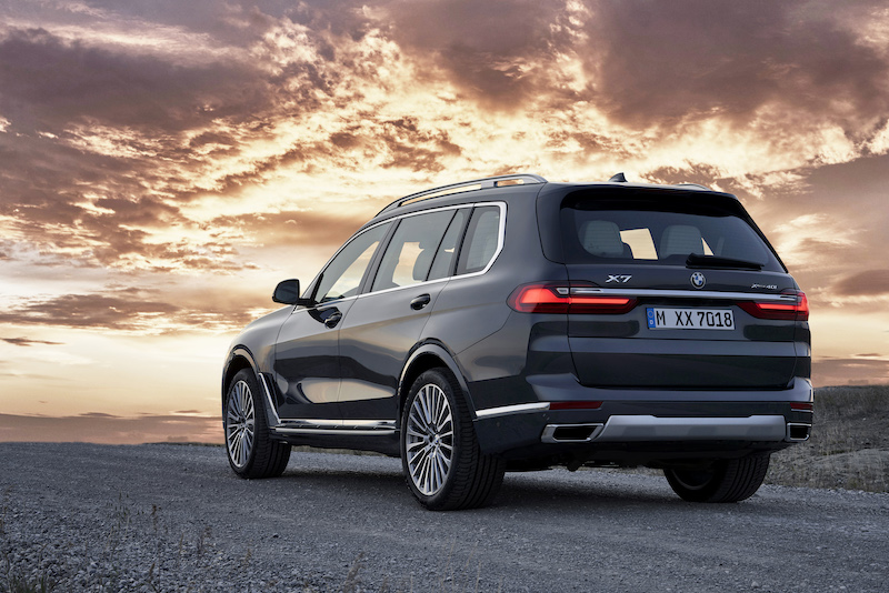 Nuova BMW X7, non passa inosservato Nuova BMW X7, non passa inosservato