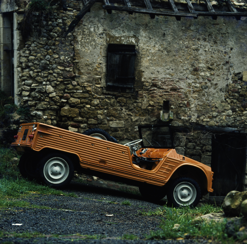 Al Salone Auto Moto d’epoca di Padova Citroen festeggia i 50 anni di Mehari Al Salone Auto Moto d’epoca di Padova Citroen festeggia i 50 anni di Mehari