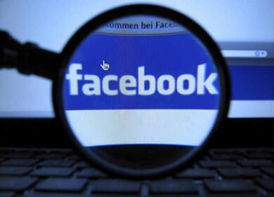 Facebook, multa da 500mila sterline per Cambridge Analytica