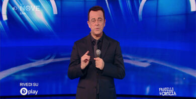 Crozza/Di Maio si rimangia le promesse fatte in campagna elettorale