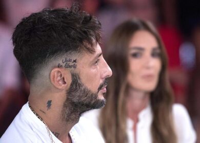 Ascolti Tv: Corona monopolizza i media, litiga con Ilary, fa pace con Nina