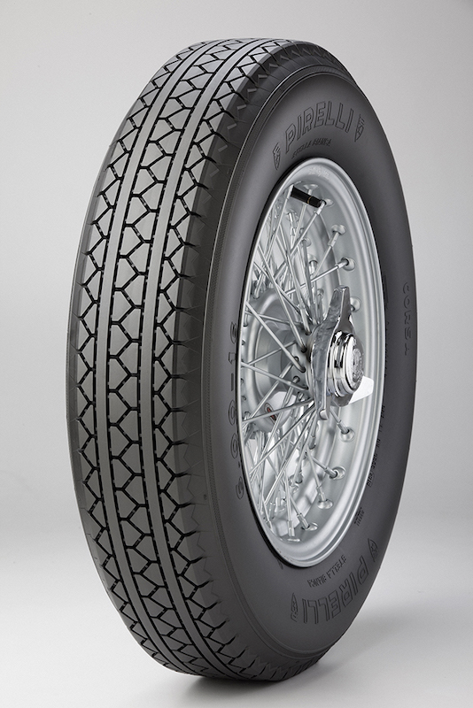 Al salone di Padova debuttano i pneumatici Pirelli “Stella Bianca” Al salone di Padova debuttano i pneumatici Pirelli “Stella Bianca”