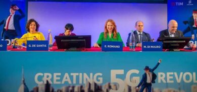Tim e Ericsson presentano l’auto a guida remota con il 5G