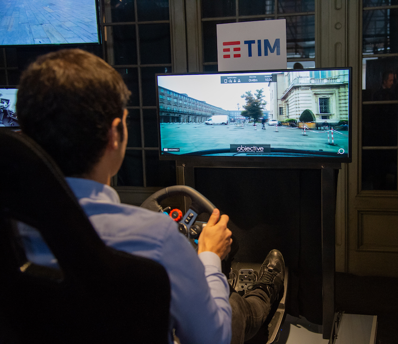 Tim e Ericsson presentano l’auto a guida remota con il 5G Tim e Ericsson presentano l’auto a guida remota con il 5G