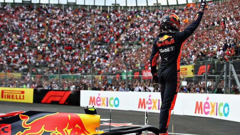 F1 Messico, Verstappen vince ed Hamilton si laurea campione! F1 Messico, Verstappen vince ed Hamilton si laurea campione!