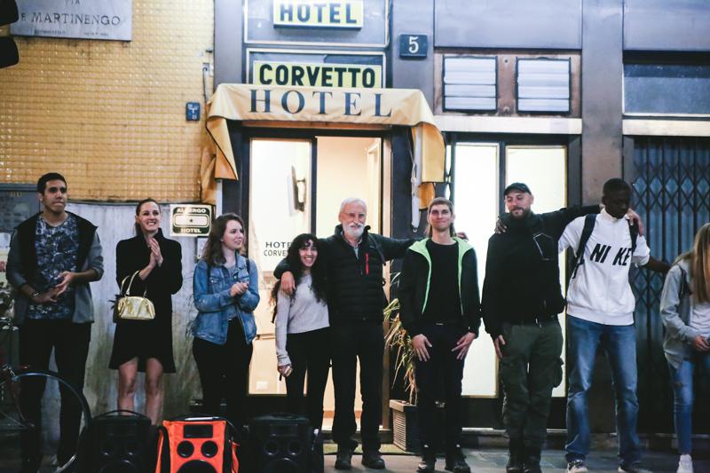 Quando la piscina diventa “Teatro” Quando la piscina diventa “Teatro”