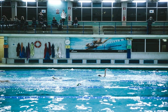 Quando la piscina diventa “Teatro” Quando la piscina diventa “Teatro”