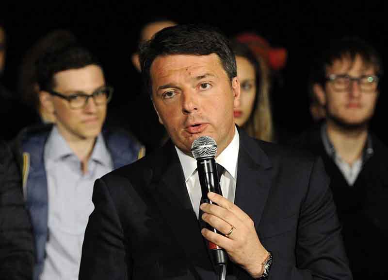 Atac, Renzi sposa il “sì” al referendum: “Bus di Roma a fuoco, sono a favore” Atac, Renzi sposa il “sì” al referendum: “Bus di Roma a fuoco, sono a favore”