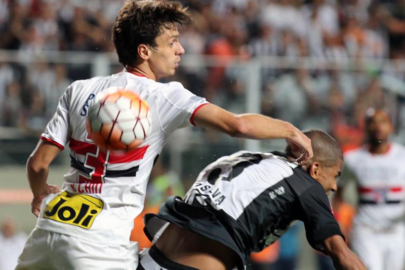 Milan accelera per Rodrigo Caio a gennaio. AC MILAN NEWS CALCIOMERCATO Milan accelera per Rodrigo Caio a gennaio. AC MILAN NEWS CALCIOMERCATO