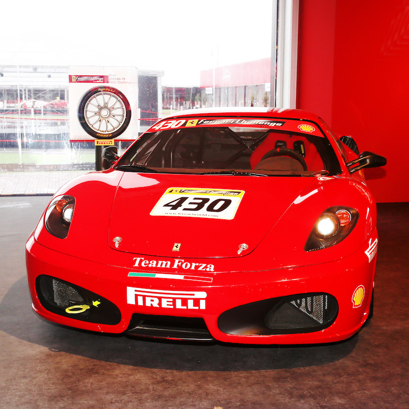 Pirelli racconta l’evoluzione tecnologica dei pneumatici al Ferrari challenge Pirelli racconta l’evoluzione tecnologica dei pneumatici al Ferrari challenge